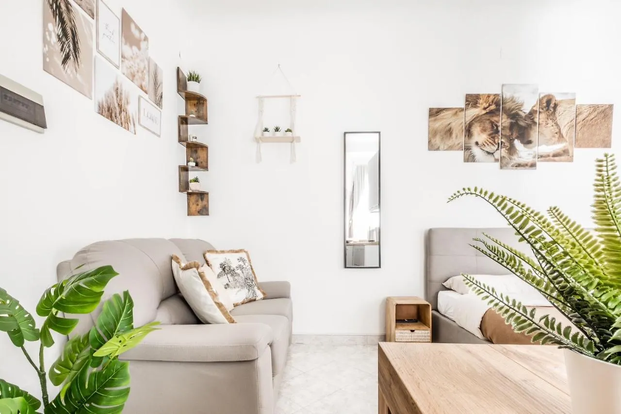 Pretty House Navigli-Duomo Netflix & Design Apartment Milan