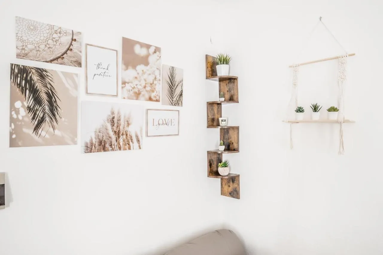 Pretty House Navigli-Duomo Netflix & Design Apartment Milan